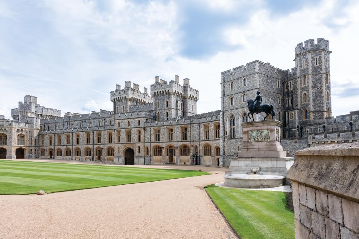 Go beyond Buckingham: Great Britain’s living royal residences